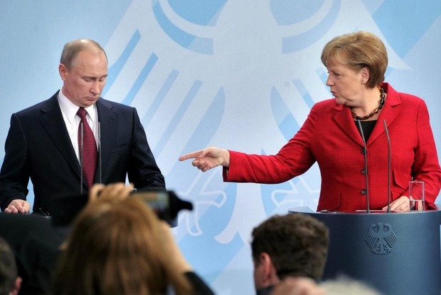 Путин и Меркель договорились о встрече в «нормандском формате»‍