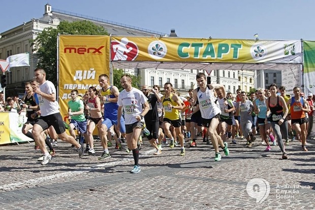 В Киеве заблокируют движение на 40 улицах из-за марафона