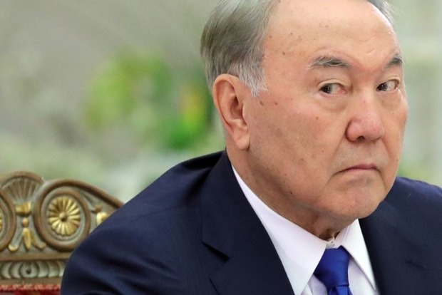 Назарбаев решил заняться примирением России и Украины