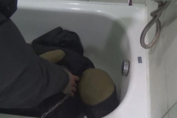 Трое детей по приказу зэка утопили представителя ЛГБТ в ванной