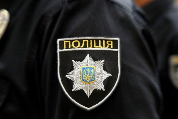 В Одесской области подорвали машину полицейского, пострадали жена и дочь