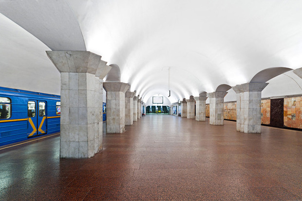 Завтра в Киеве закроют станцию метро «Майдан Независимости»