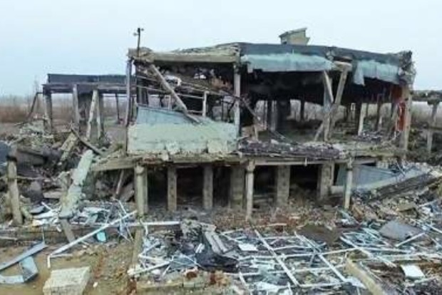 В Сети показали разрушенный Луганский аэропорт