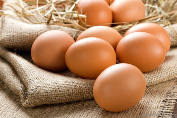 Золоті яйця: у Миколаєві неймовірно подорожчав популярний продукт