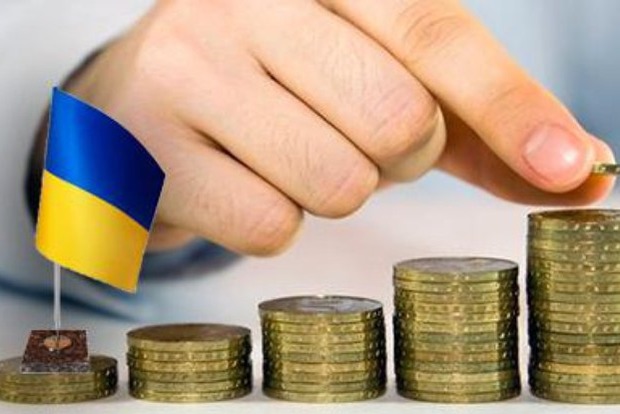 Агентство Fitch прогнозирует Украине доллар по 25 гривен и рост экономики