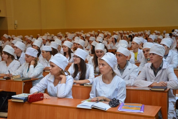До іспитів українських студентів-медиків внесуть міжнародні запитання — МОЗ