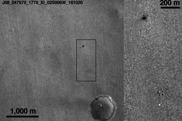 Опубликованы фото с места падения Schiaparelli на Марсе