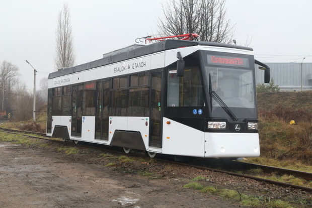 В Киеве скоро пройдет ходовые испытания трамвай украинской разработки
