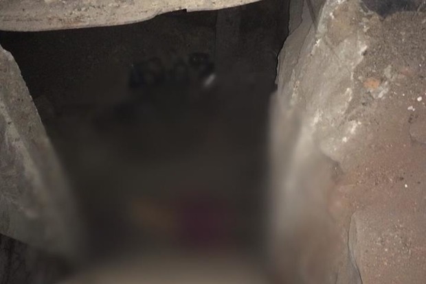 После недельных поисков донецкая полиция нашла в подвале тело 6-летней девочки 