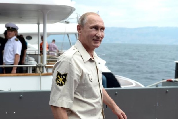 Путин сказал, что не станет ради Крыма на колени
