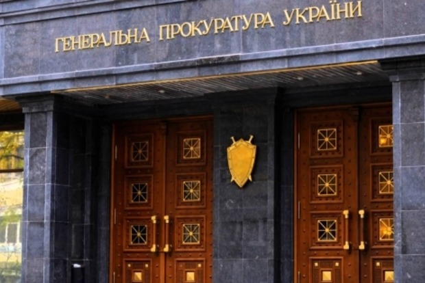 Порошенко больше года ждут в ГПУ по делу о Майдане