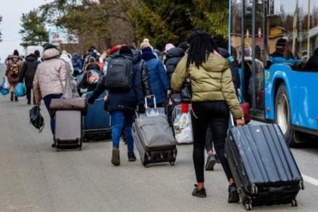 Одна з проблем українських біженців у Румунії – затримка виплат допомоги. А 2024 року її ще не виділяли