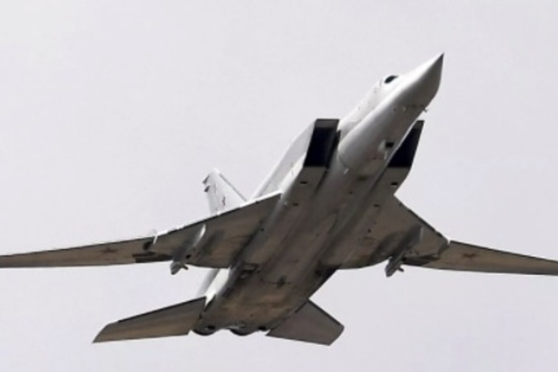 В России произошло ЧП на военном аэродроме - катапульта убила почти весь экипаж самолета