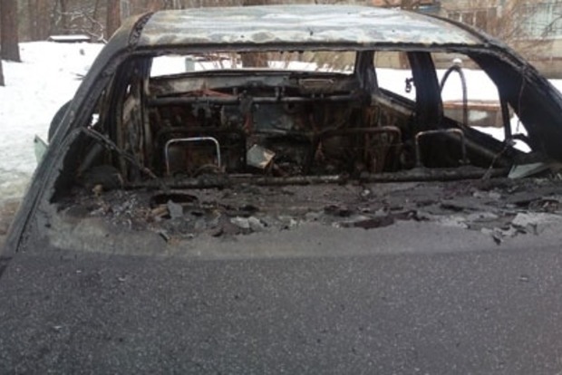 В Киеве сожгли авто адвоката, борющегося с незаконной застройкой