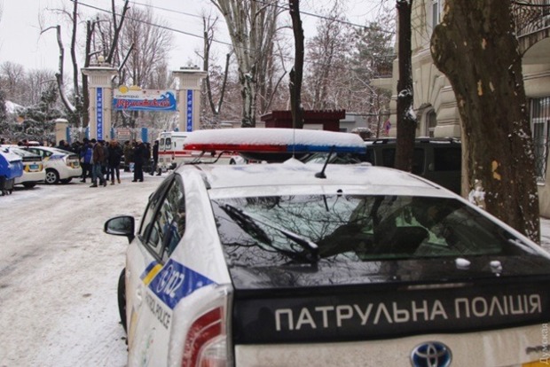 В Одессе вооруженные люди захватили санаторий