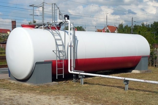 Украина начала получать нефть из Азербайджана по трубопроводу