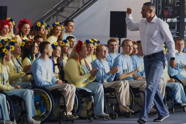 Кличко пообещал премии киевлянам-паралимпийцам
