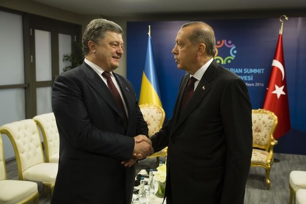 Срок действия виз для пребывания украинцев в Турции будет увеличен до 90 дней