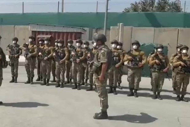 Азербайджанские военные продолжают службу в Кабульском аэропорту
