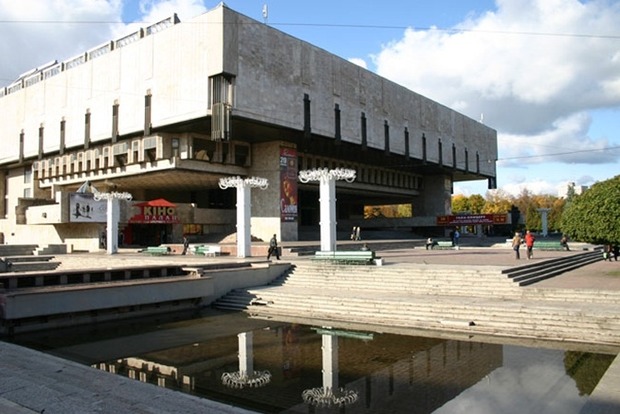 Полиция не нашла взрывчатку в театре оперы и балета в Харькове