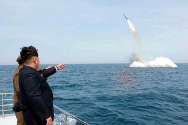 Північна Корея збирається запустити нову балістичну ракету - CNN