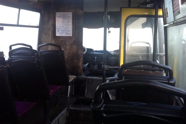 В Киеве в едущей маршрутке возник пожар