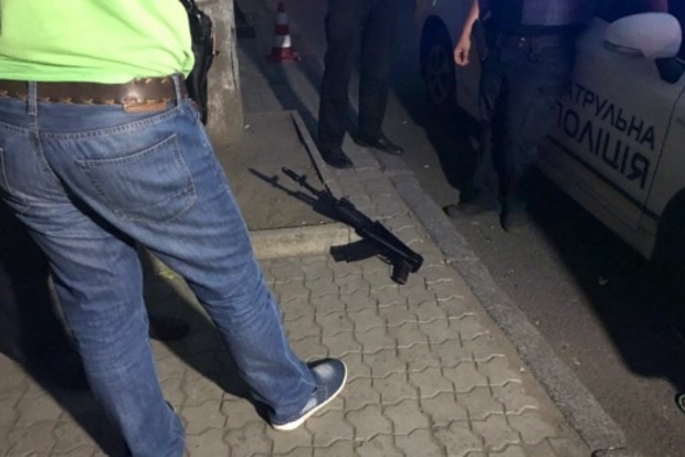 Стрельбу в Днипре устроили из автоматов: опубликованы фото