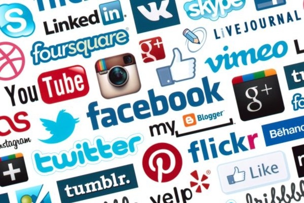 В России предлагают запретить пользоваться соцсетями детям до 14 лет