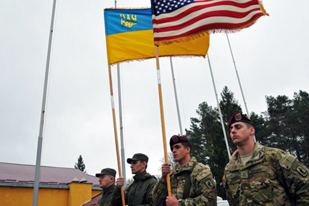 Інспектори США перевірять позиції ЗСУ в зоні АТО і Крим