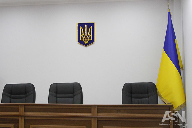 Суд по делу Януковича объявил перерыв на три недели