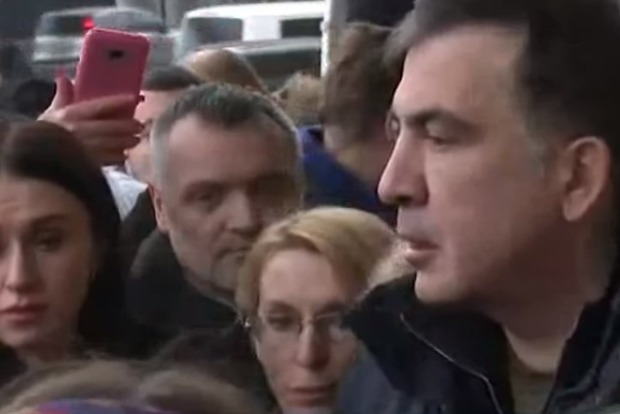 Саакашвили заявил, что его пытались арестовать. СБУ и ГМС отрицают