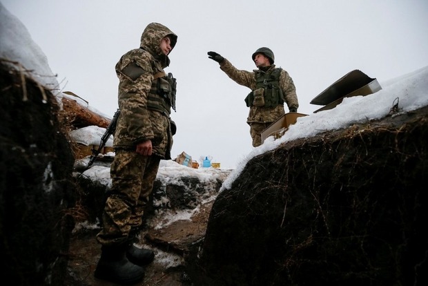 Штаб ООС: на Донбасі поранений військовий