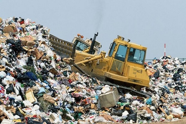 Львовский мусор стали вывозить в Борисполь