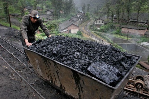 В Раде озвучили дату полного отказа от российского угля