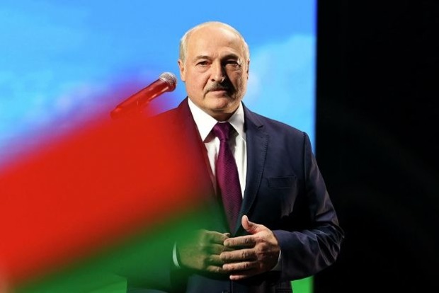 Вернуть Украину в лоно настоящей веры: Лукашенко хочет укрепить связи с тремя странами