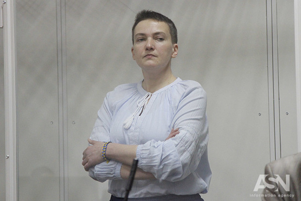 Савченко попросила дать ей бесплатного адвоката