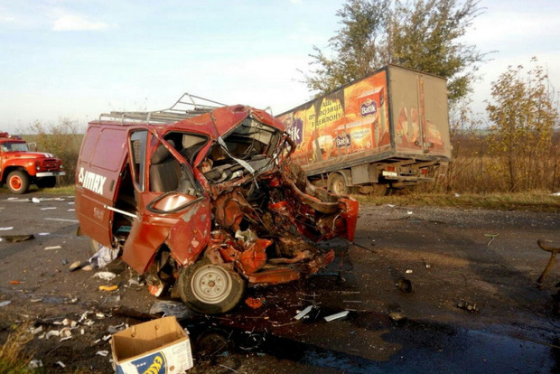 Смертельна ДТП з трьома вантажівками сталася під Одесою