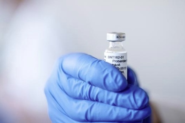 Бразилия объявила о разработке вакцины. Обещает помочь другим странам
