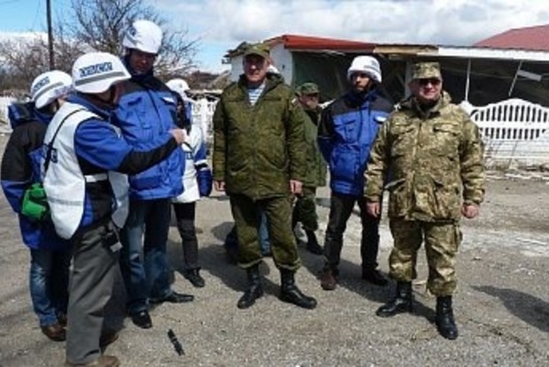 ОБСЄ: РФ збирається відкликати своїх офіцерів із СЦКК на Донбасі