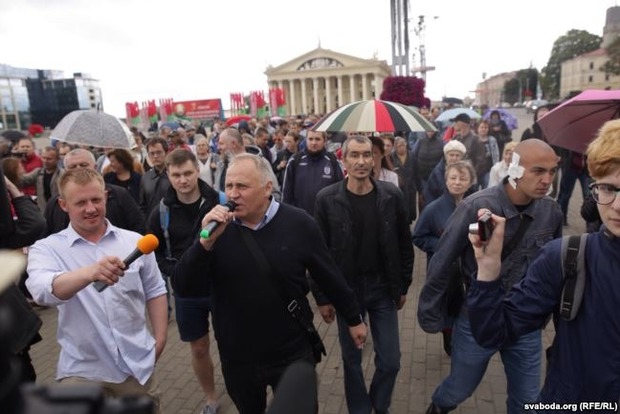 В Минске прошел митинг оппозиции против военных учений с Россией