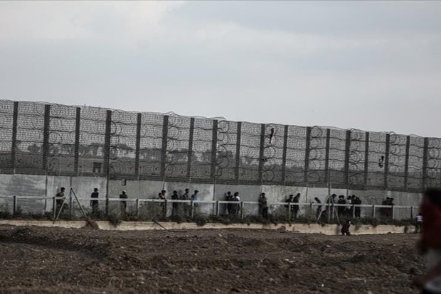 Израиль возводит новый барьер на границе с сектором Газа