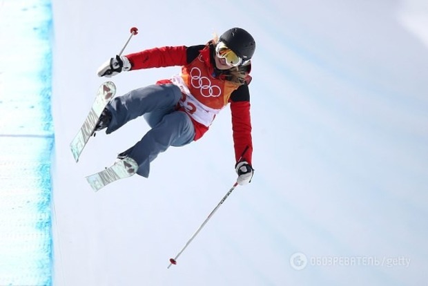 На Олимпиаду обманом попала фристайлистка, не умеющая стоять на лыжах
