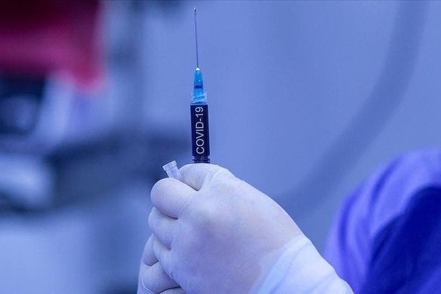 Половина населения Киева сделала прививки от COVID-19