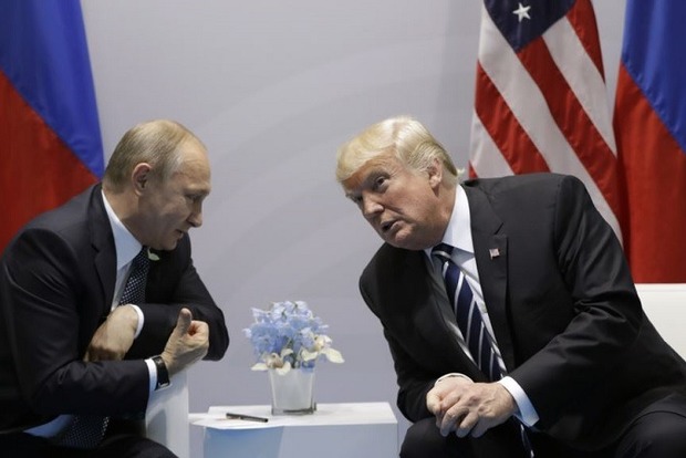 Трамп назвал жуткой историю о тайном ужине с Путиным