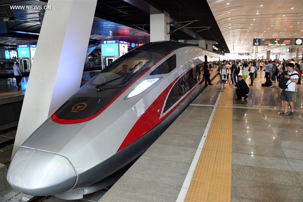 Между Пекином и Шанхаем запущены самые быстрые поезда в мире