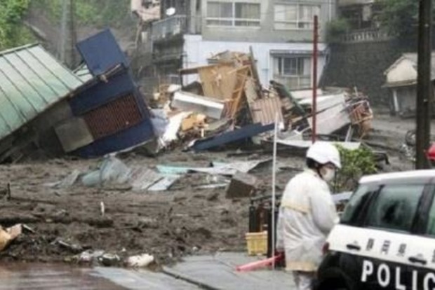 СМИ: в результате оползня в Японии разрушились около 10 домов