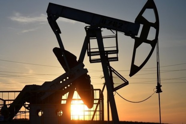 Нефть дешевеет из-за информации о росте числа буровых установок в США