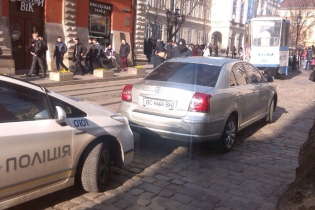 Полиция оштрафовала водителя Садового
