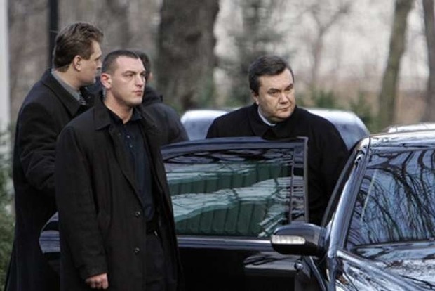 Колишній охоронець розповів, хто насправді отримав кулю в кортежі Януковича