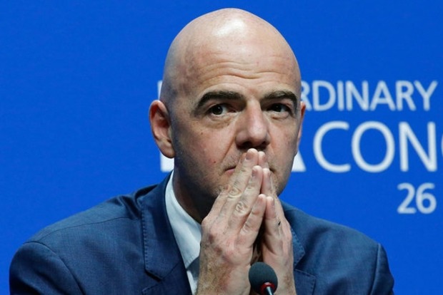 Новий президент ФІФА Інфантіно отримуватиме менше, ніж Блаттер